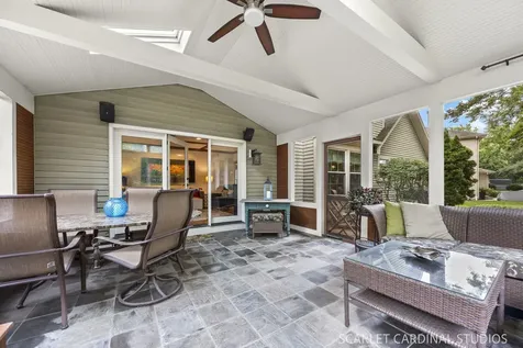 85 Claremont Drive Naperville IL 60540