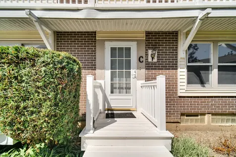 317 Lincoln Court Bloomingdale IL 60108