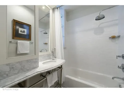 1210 North Astor Street Chicago IL 60610