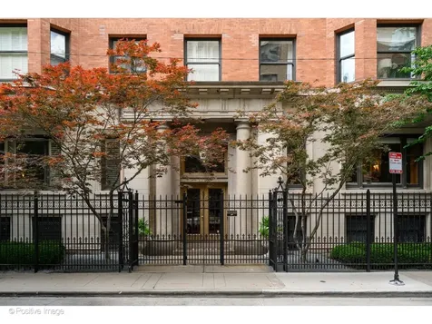 1210 North Astor Street Chicago IL 60610