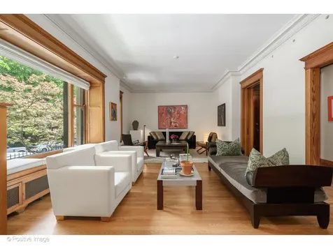 1210 North Astor Street Chicago IL 60610