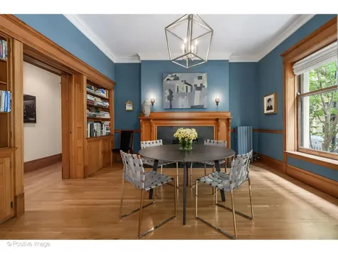 1210 North Astor Street Chicago IL 60610