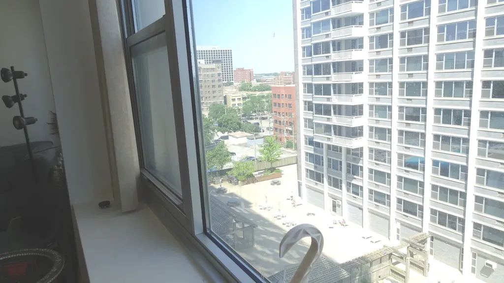 4250 North Marine Drive Chicago IL 60613