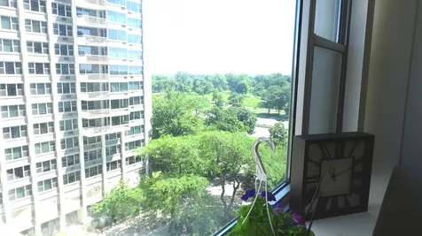 4250 North Marine Drive Chicago IL 60613