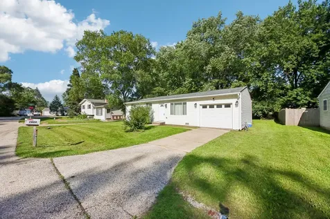 2804 Old Oak Drive Mchenry IL 60050