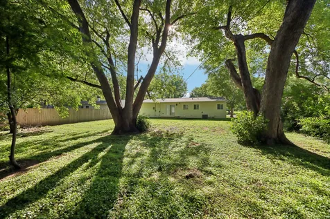 2804 Old Oak Drive Mchenry IL 60050