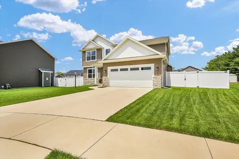 216 Red Bud Drive Mahomet IL 61853