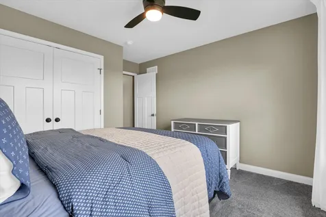 216 Red Bud Drive Mahomet IL 61853