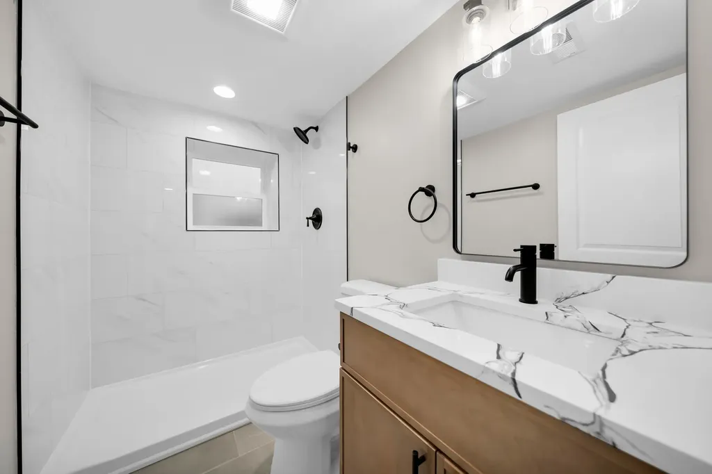 3052 North Major Avenue Chicago IL 60634