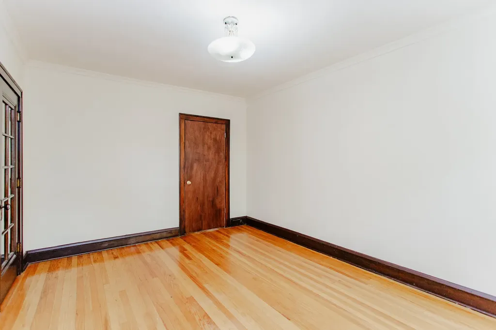 2903 North Linder Avenue Chicago IL 60641