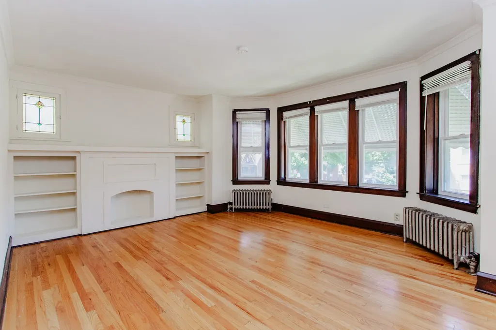 2903 North Linder Avenue Chicago IL 60641