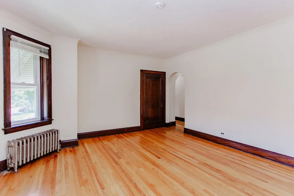 2903 North Linder Avenue Chicago IL 60641