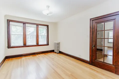 2903 North Linder Avenue Chicago IL 60641