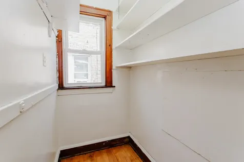 2903 North Linder Avenue Chicago IL 60641