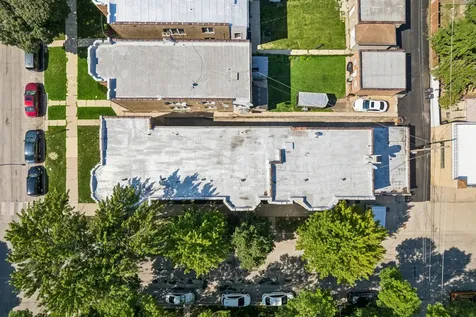 2903 North Linder Avenue Chicago IL 60641