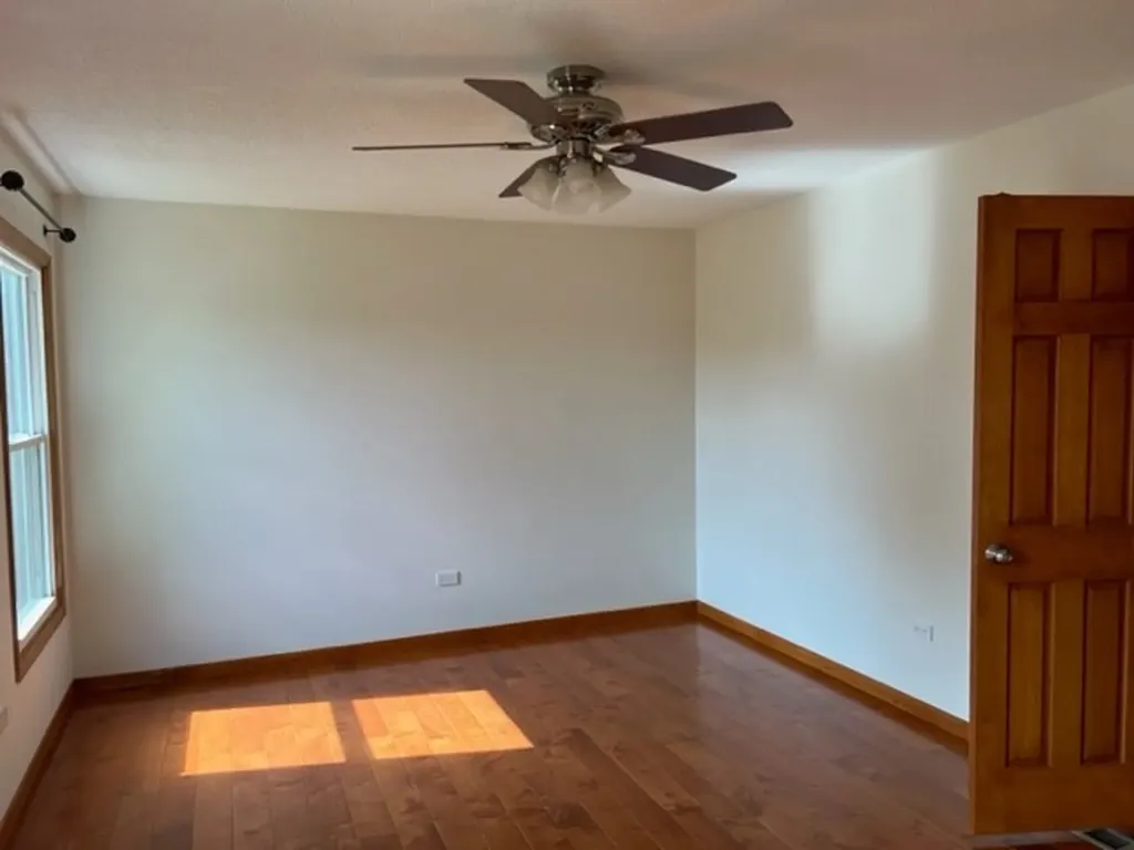 2135 Derby Court Wheaton IL 60189