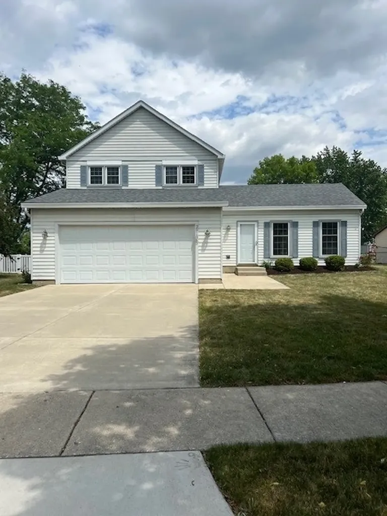 2135 Derby Court Wheaton IL 60189