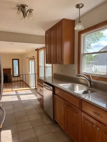 2135 Derby Court Wheaton IL 60189