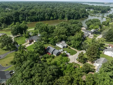 575 Sheridan Drive Decatur IL 62521