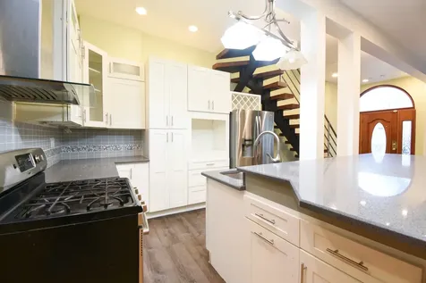 3332 West Lemoyne Street Chicago IL 60651