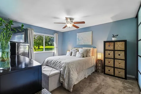 739 High Ridge Road Roselle IL 60172
