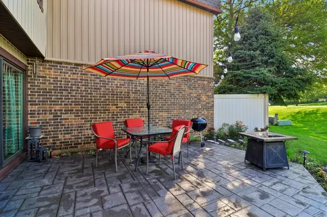 739 High Ridge Road Roselle IL 60172