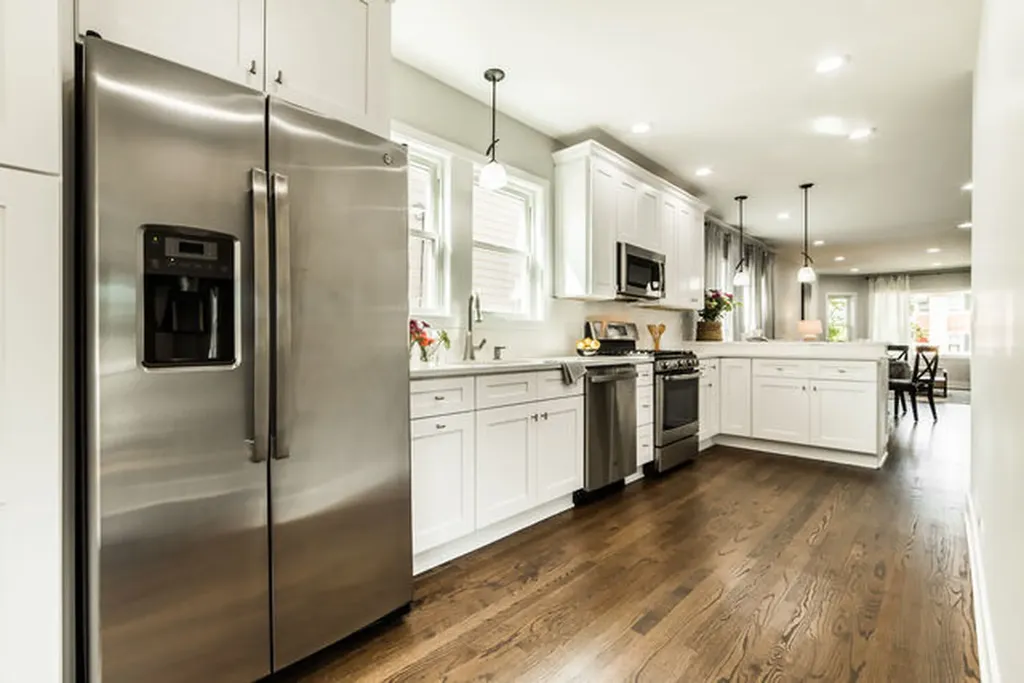 5625 North Menard Avenue Chicago IL 60646