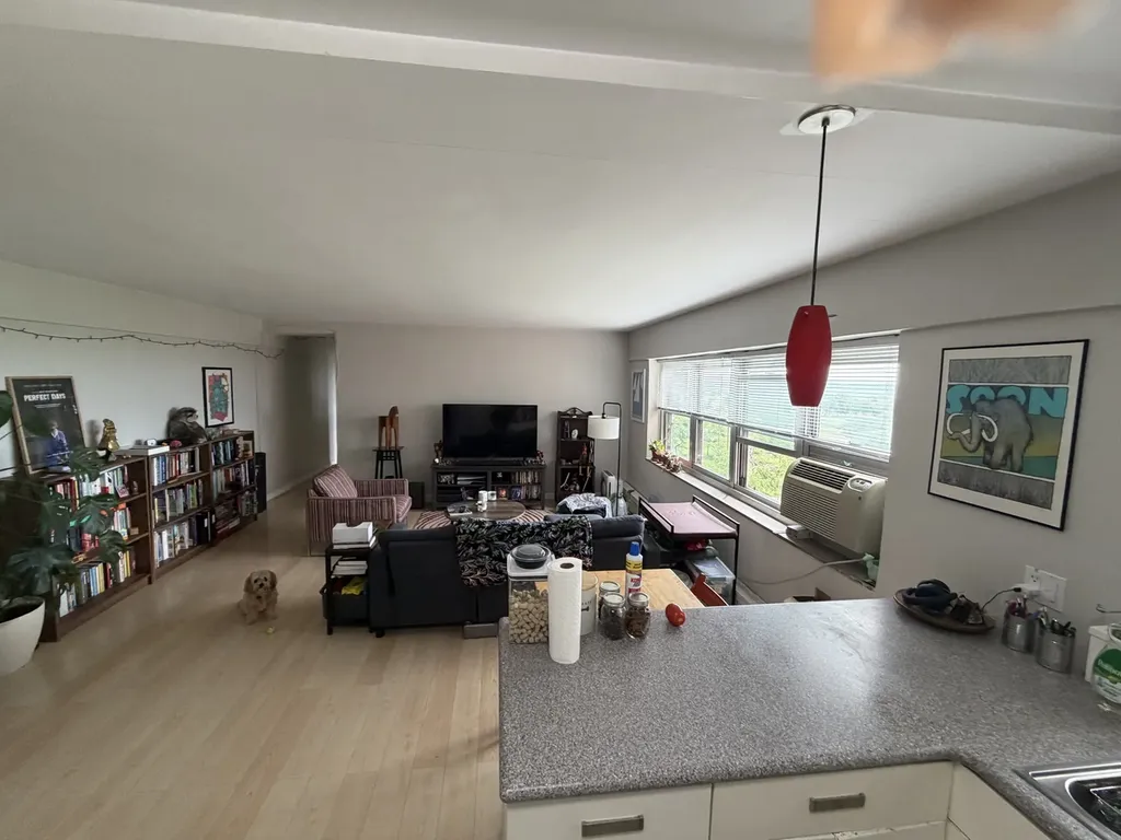 4980 North Marine Drive Chicago IL 60640