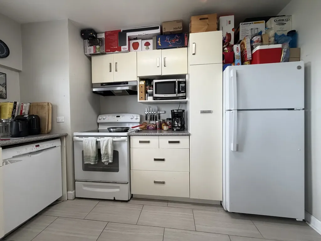 4980 North Marine Drive Chicago IL 60640
