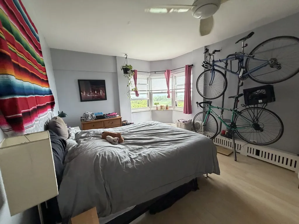 4980 North Marine Drive Chicago IL 60640