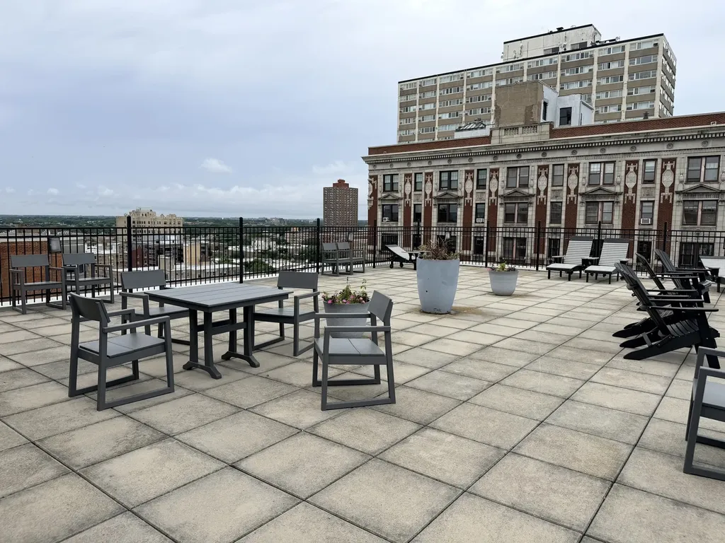 4980 North Marine Drive Chicago IL 60640