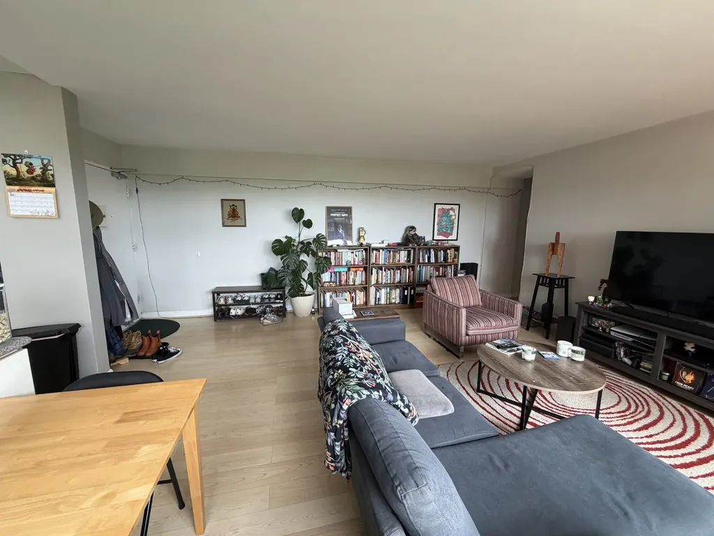 4980 North Marine Drive Chicago IL 60640
