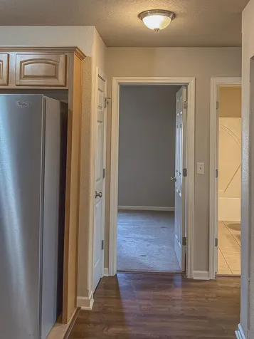 102 Essex, Unit #9 Lane Savoy IL 61874