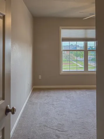 102 Essex, Unit #9 Lane Savoy IL 61874