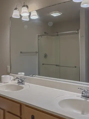 102 Essex, Unit #9 Lane Savoy IL 61874