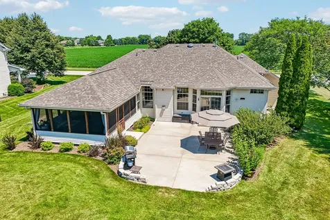 5715 Saddle Ridge Johnsburg IL 60051