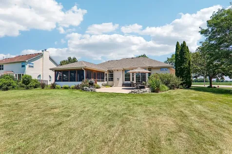 5715 Saddle Ridge Johnsburg IL 60051