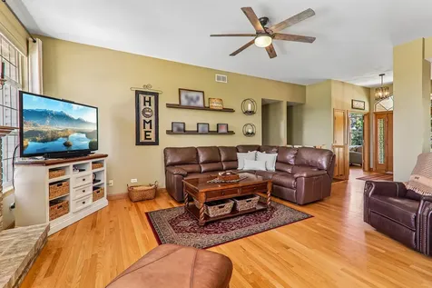 5715 Saddle Ridge Johnsburg IL 60051
