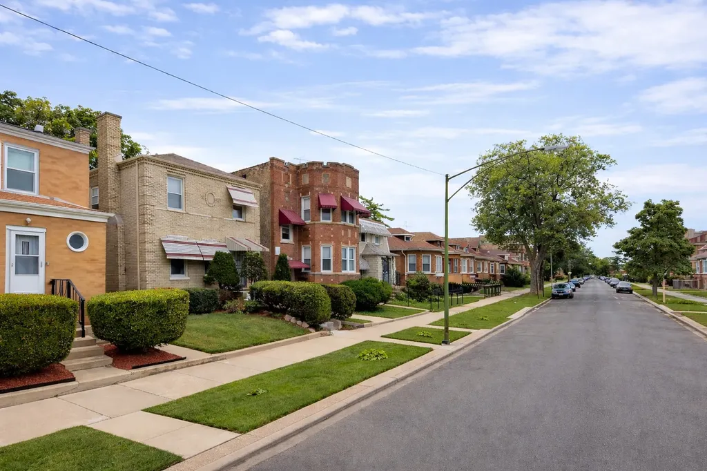 8017 South Hermitage Avenue Chicago IL 60620