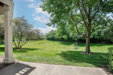 770 Stonewall Court Schaumburg IL 60173