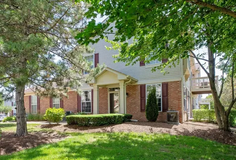 770 Stonewall Court Schaumburg IL 60173