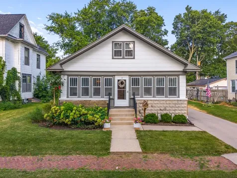 711 North Mill Street Pontiac IL 61764