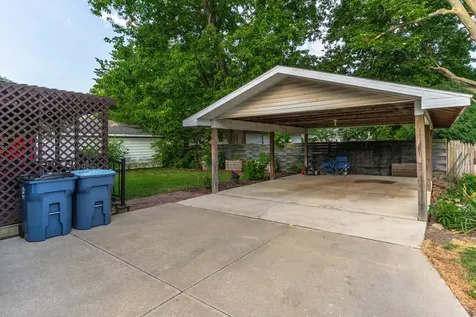 711 North Mill Street Pontiac IL 61764