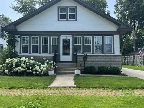 711 North Mill Street Pontiac IL 61764