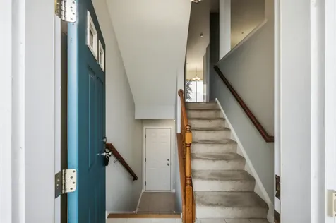 6132 Washington Court Morton Grove IL 60053