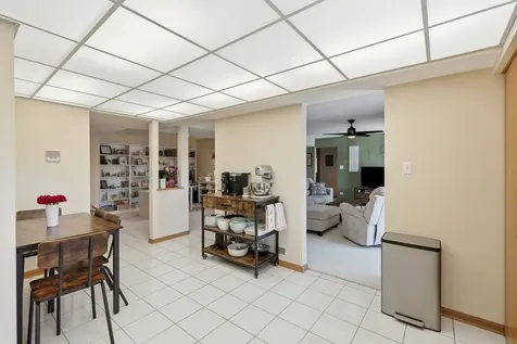 18206 Rita Road Tinley Park IL 60477