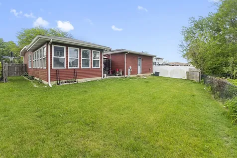 5733 Woodgate Drive Matteson IL 60443