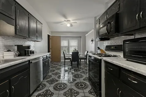 5733 Woodgate Drive Matteson IL 60443