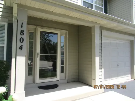 1804 Oslo Court Mundelein IL 60060