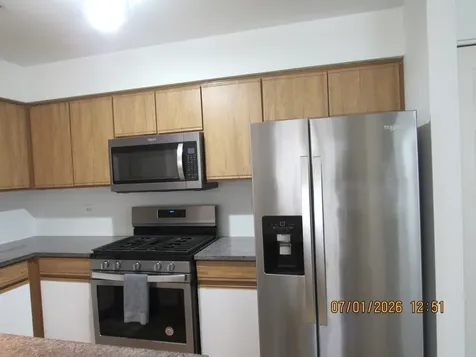 1804 Oslo Court Mundelein IL 60060